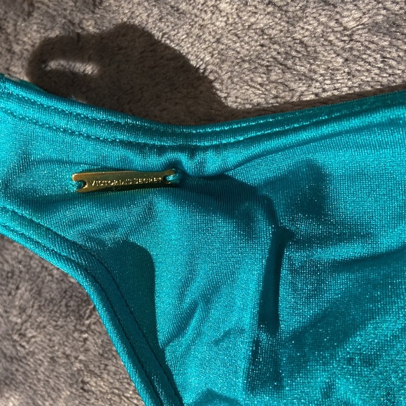 BUNDLE DISCOUNTS! Teal Victoria’s Secret Bikini - top 34DD - bottom Small - Picture 7 of 9